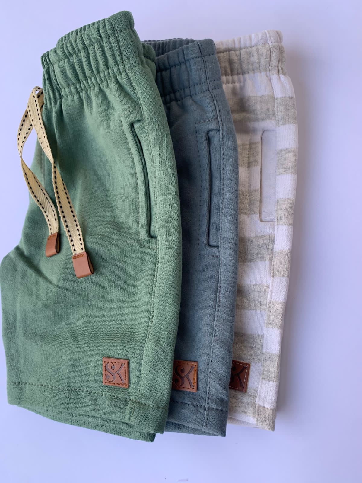 SHORT MOLETOM AZUL PETRÓLEO (REF. 324D)